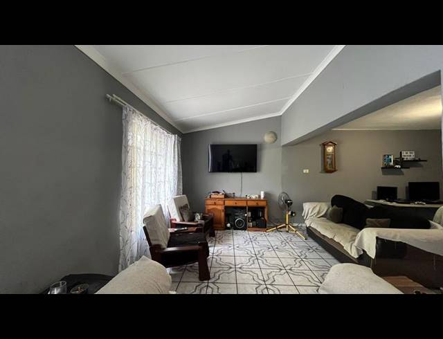 3 BEDROOM DUPLEX FOR SALE IN ARBORETUM